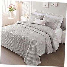 Ultra Soft California King Quilt California King 104"x112" Light Grey
