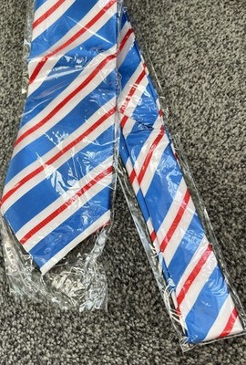 Lange Herrenkrawatte Kai 100 % Seide rot weiß blau gestreift Smart Flagge Friseursalon Thema