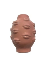 Pink Ceramic Lips Vase – Surreal Modern Art Pottery – Sculptural Home Decor