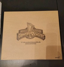 Super7 Mighty Morphin Power Rangers Ultimates Tyrannosaurus Dinozord In Plastic