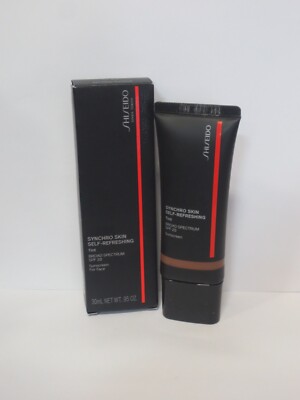 SHISEIDO SYNCHRO SKIN SELF-REFRESHING TINT #525 DEEP KUROMOJI 0.95 OZ NWB DETAIL