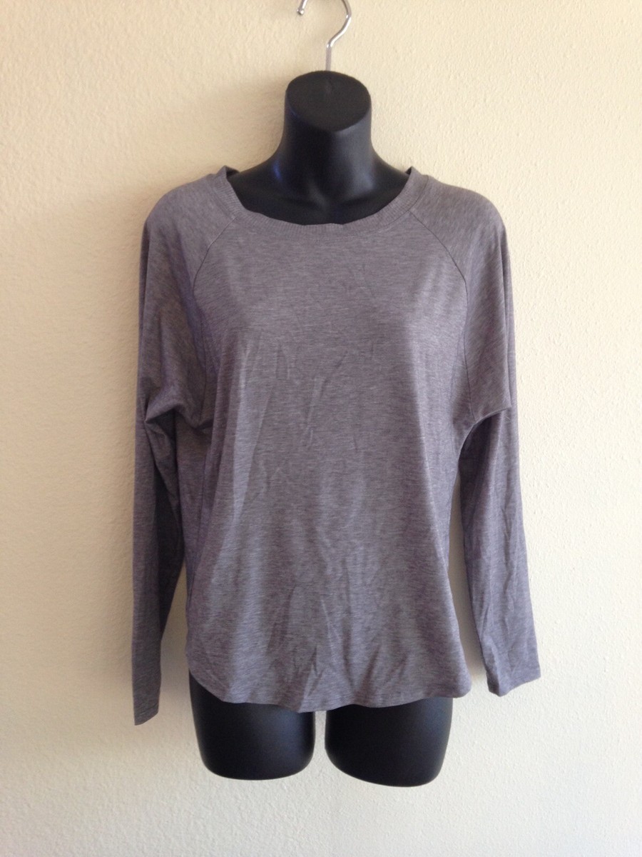 Athleta women's Gray sz XS Long Sleeve Mesh Back TOPANGA
