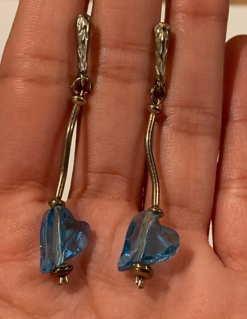 Vintage Sterling Silver 1/10 Filled Faceted Blue Cz Heart Wire