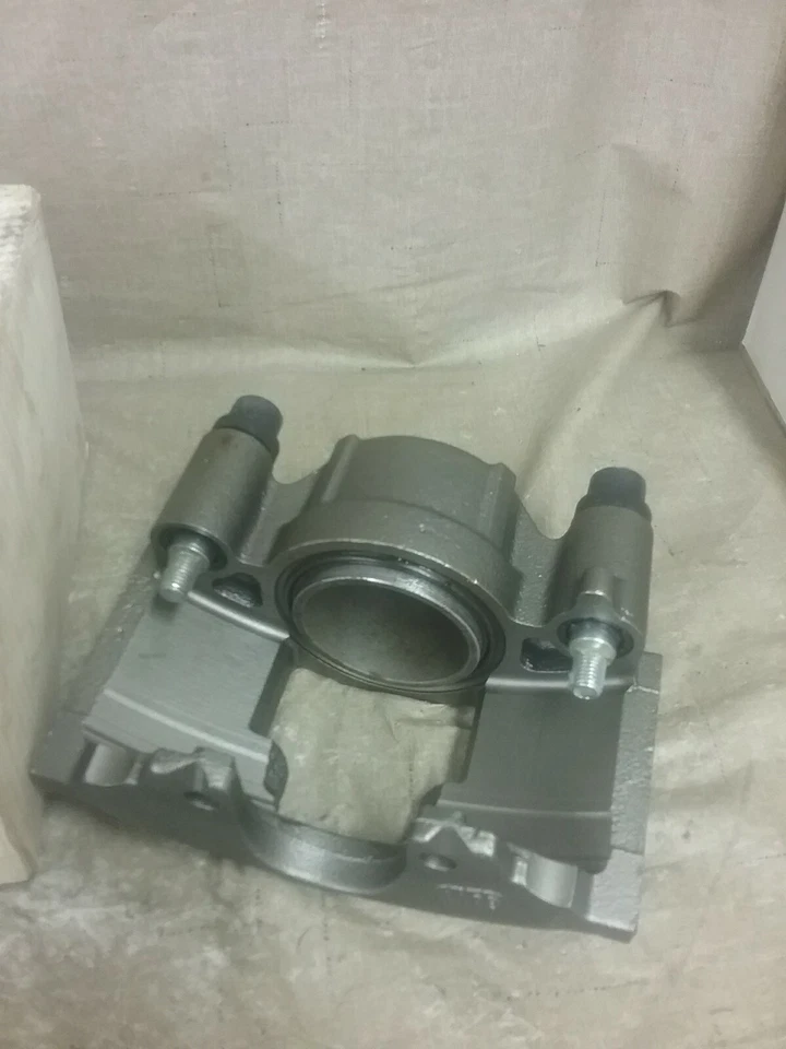 11-4008 Trustar Reman Disc Brake Caliper fits Chevy Astro 1990 to 2002 - Image 2 of 3