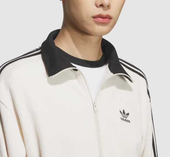 adidas CODECHAINS ホワイトジャケット Amazon.com: adidas mens Training All Oversize Printed Hooded