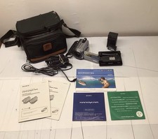 Sony Handycam DCR-SR62 HDD Digital 25X Zoom Camcorder w/DOCKING STATION, CHARGER