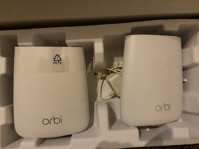 Netgear Orbi RBR20 Tri-Band Router and RBS20 Add-On Satellite w/Powercable