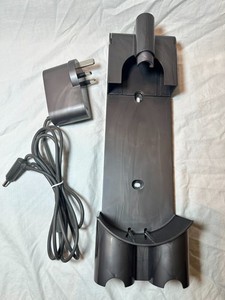 Dyson 205720-01 Akku Ladegerät mit Ladestation für V6, V8 & V7 Staubsauger