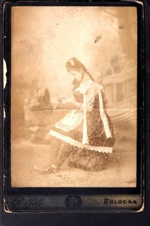Viktorianisches Kabinettfoto Ballerina Carolina Corona Foto R.Peli Bologna Italien