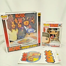 2 AC/DC Figures Highway to Hell Vinyl Album 09 + Angus Young 91 + 2017 Stickers