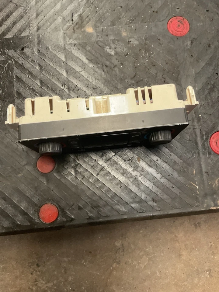 03-04 GMC SIERRA CHEVY SILVERADO 1500 2500 3500 Climatizador / HVAC OEM Foto 4 de 4