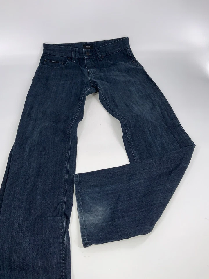 Pantalones de mezclilla Hugo Boss Maine 30x30 azul oscuro algodón romaní ajuste R como nuevos YGI F3-76 Foto 2 de 4