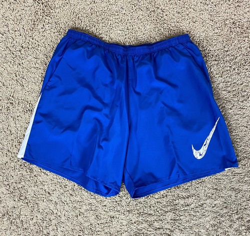 NWT Nike Wild Run 7\