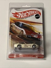 Hot Wheels 2015 - Shelby Toyota 2000GT (HWC) LOW #242/3000 RARE Beige
