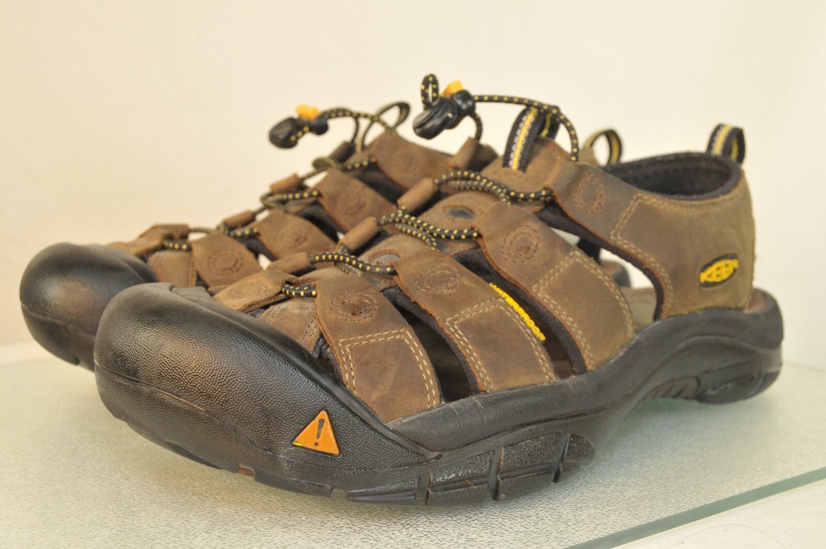 Keen Men\'s Sandals Size 11 Adult Brown Black Waterproof Great Condition! Men main image 4