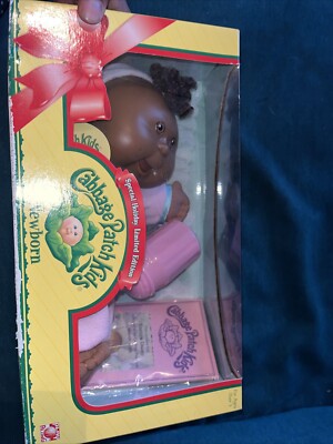 Cabbage Patch Kid Holiday Doll 2005 Special Edition Newborn