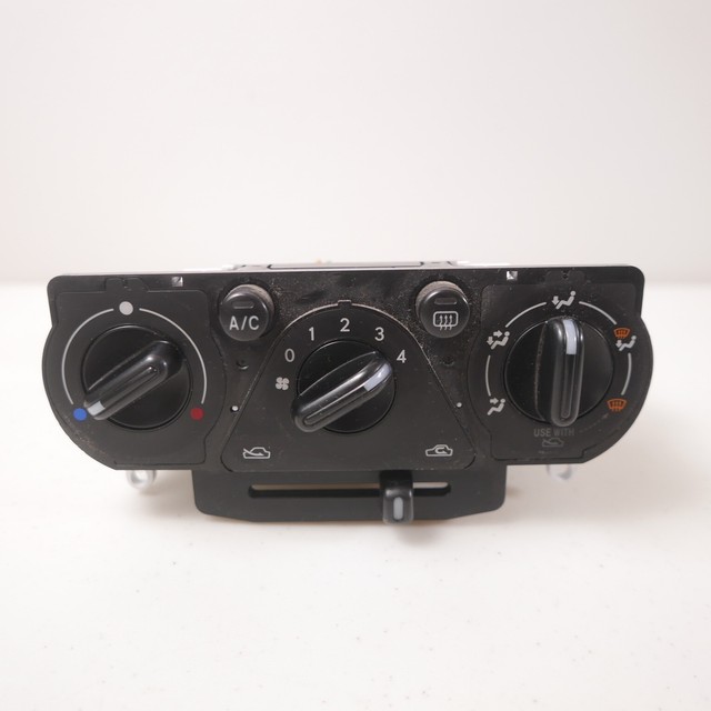 02 03 04 05 06 07 SUBARU IMPREZA Climate Control Unit Heater AC Dash