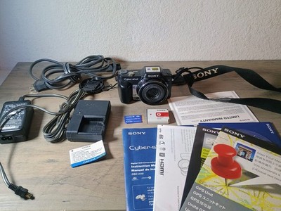 Sony Cyber-shot DSC-H10 8.1MP 10x Optical Zoom Digital Camera - WORKS (2 ISSUES)