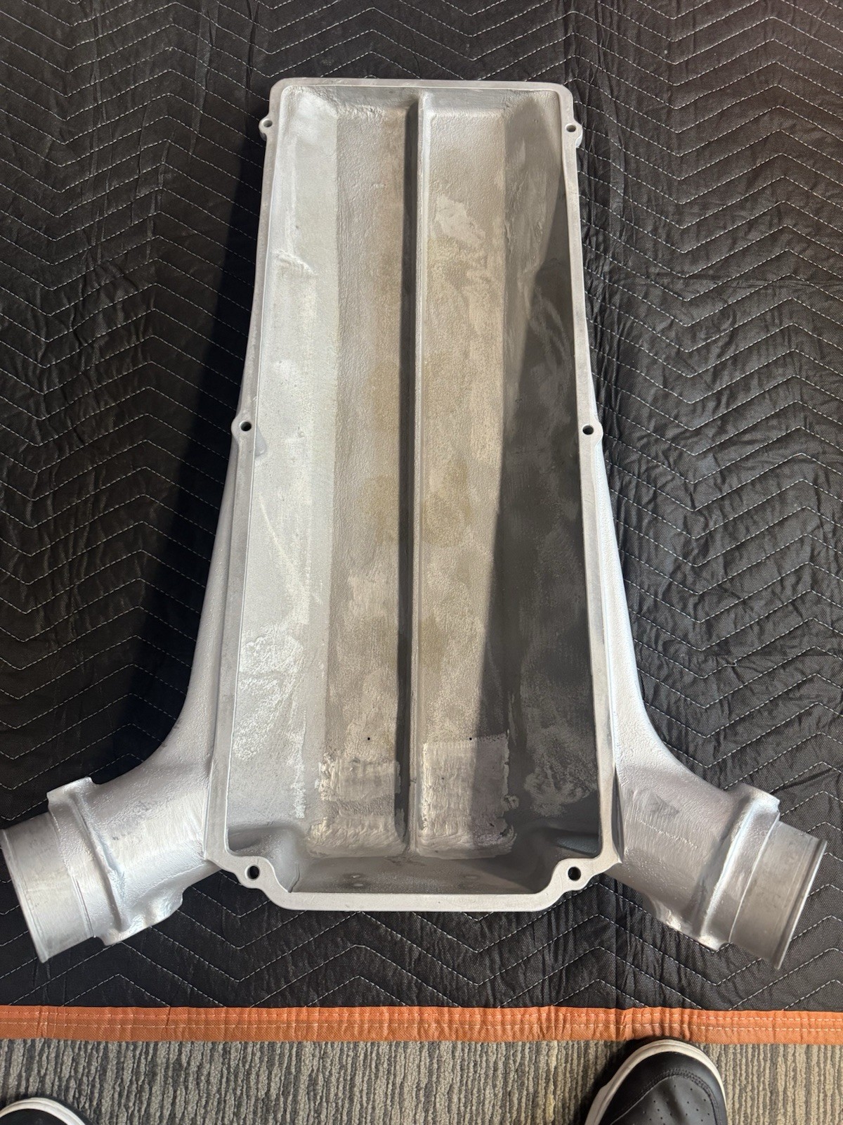 Lamborghini Countach  Air box Downdrraft OEM