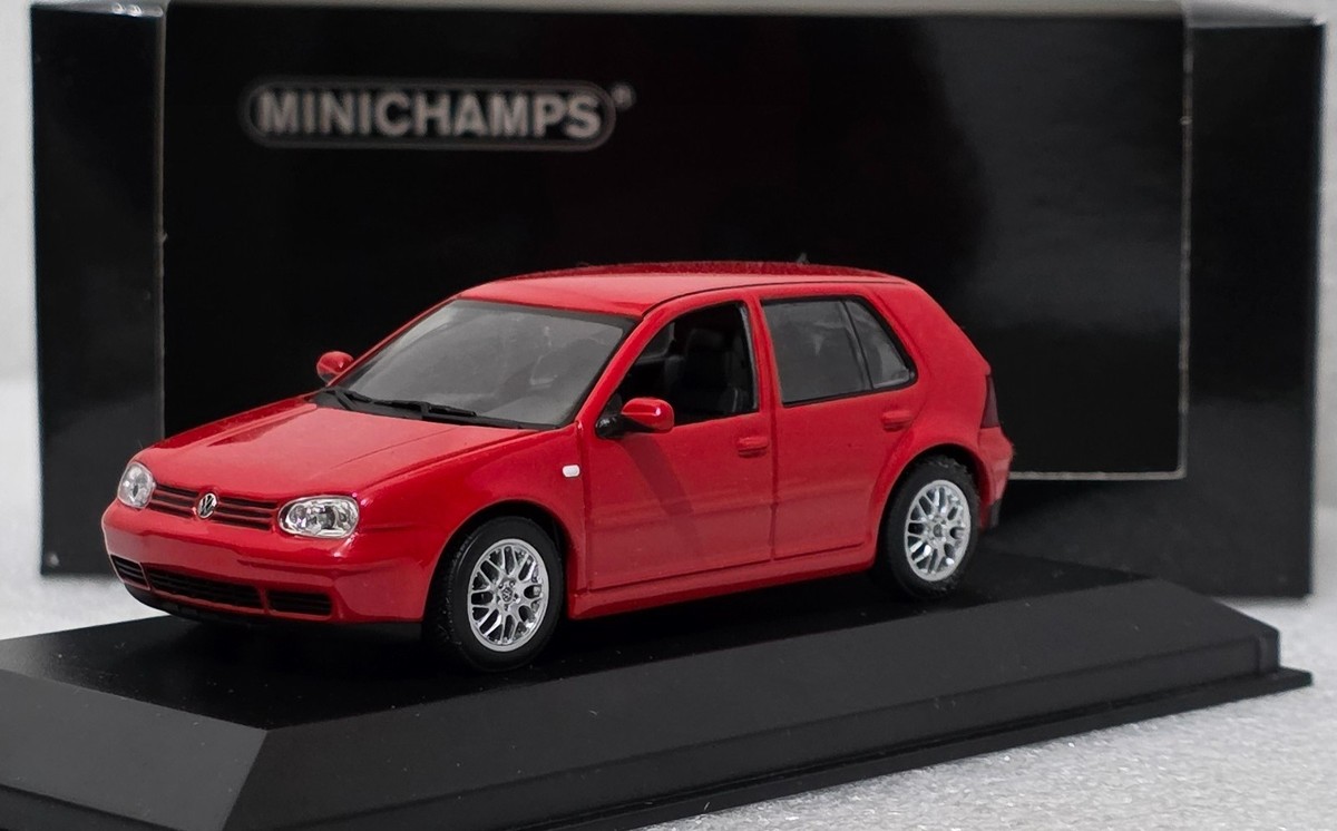 VW Volkswagen Golf 4 IV GTI 1997 Red 1:43 Minichamps EXTREMELY