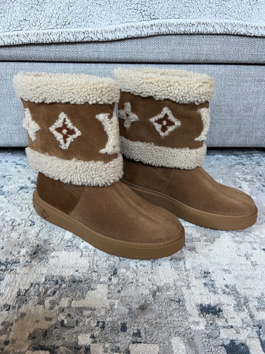 Louis Vuitton Brown Shearling Suede Snow LV Logo Boots SIZE 40/9,5