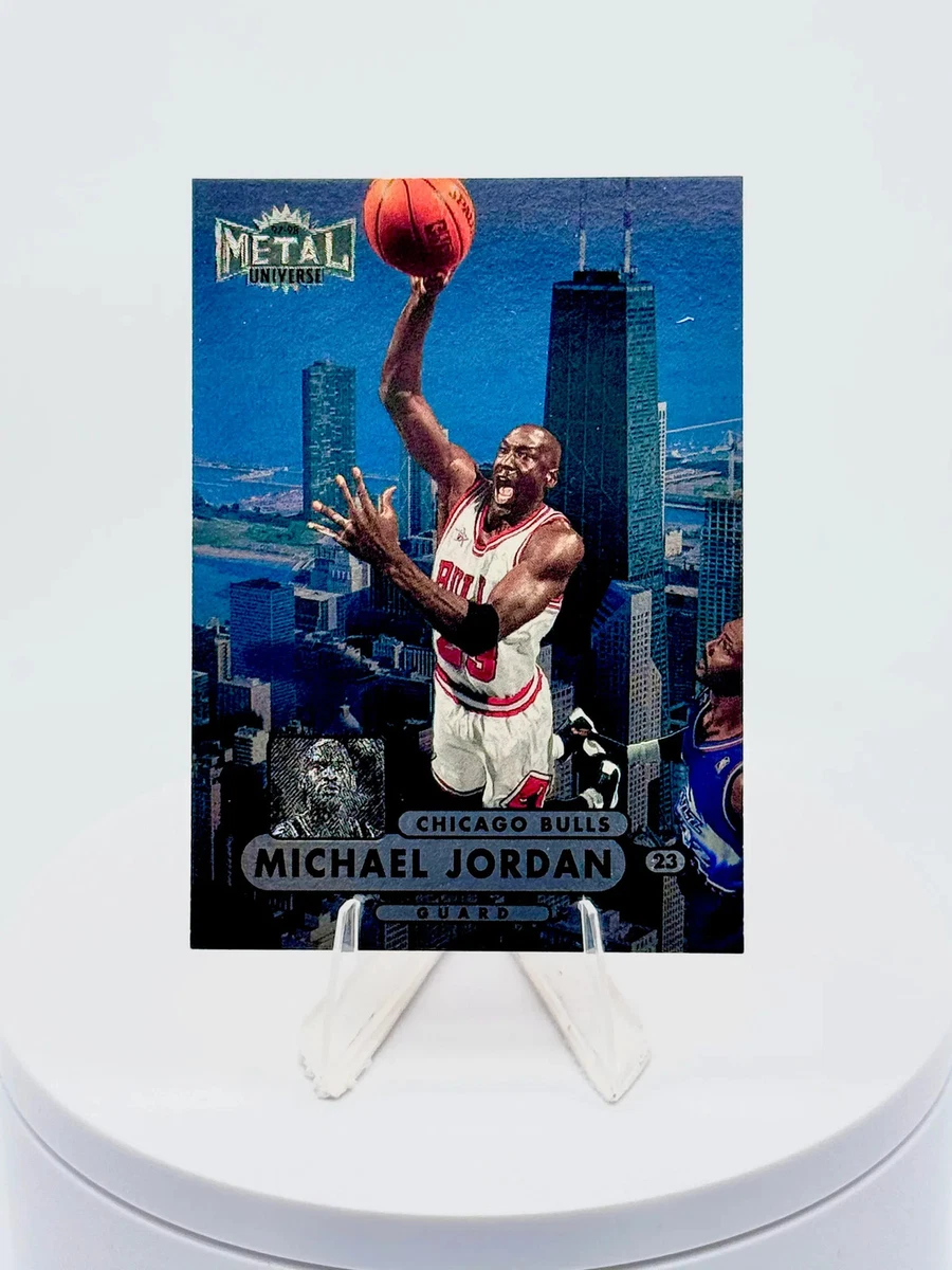 マイケル・ジョーダン 1997-98 l Universe Las mejores ofertas en 1997-98 Metal Universe - Michael Jordan #23