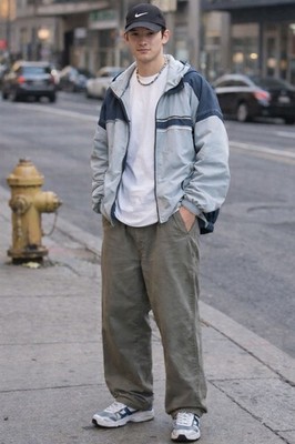 Vintage Men's Gap ''Clean Cut'' Loose Style Khaki Pants 36x30 Y2K 