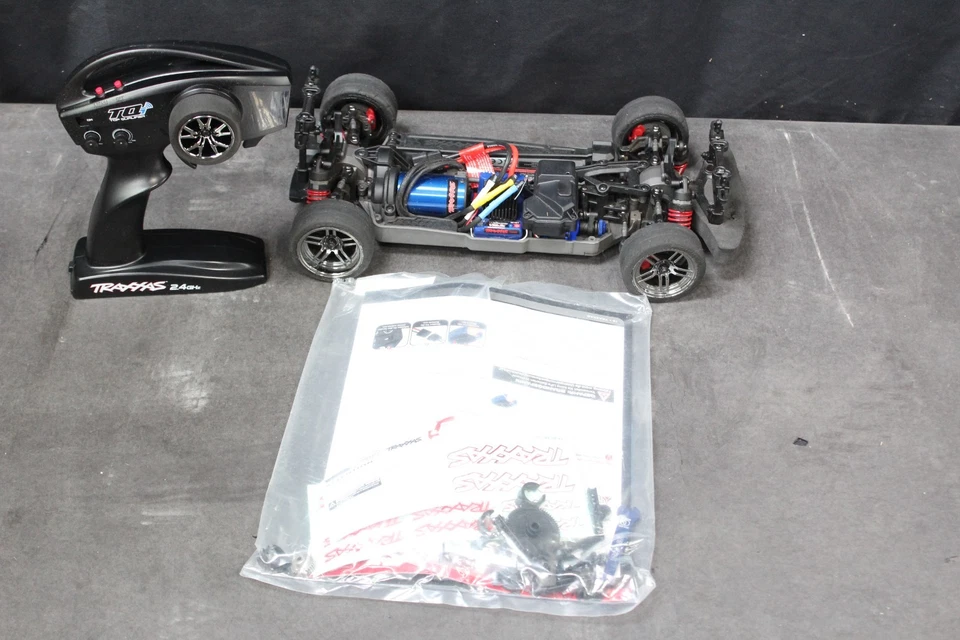 TRAXXAS 83076-4 4-Tec 2.0 VXL Chassis No Body 375 - Image 2 of 3