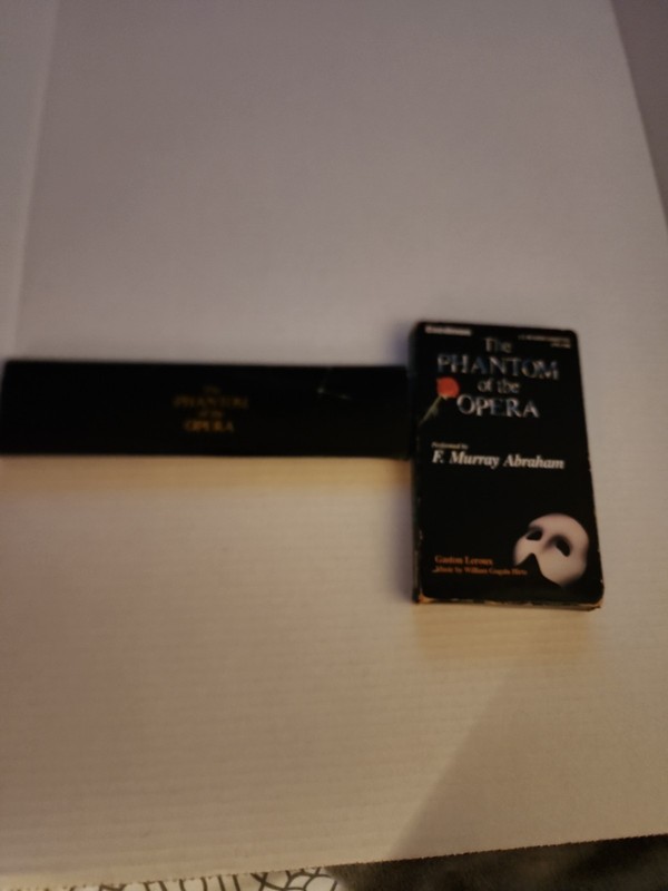 RARE PHANTOM OF THE OPERA WATCH WITH BONUS CASSETTE TAPES [BOTH ARE UNTESTED]