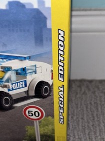 LEGO City 3648 Police Chase - RARE Special Edition 2011- Retired SEALED LEGO Set