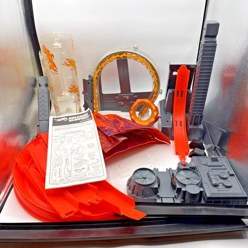 Hot Wheels Motorized Volcano Blowout Set, Vintage 1990's - 99% Complete - READ
