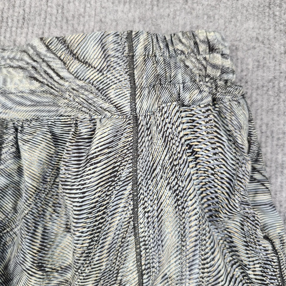 Pantalones Cortos Lululemon Hotty Hot Para Mujer 6 Altos Gris Estampado Remolino Correr Forrados Ropa Activa Foto 2 de 4