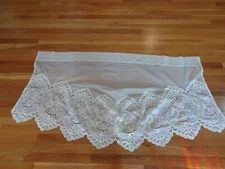 Vintage Lorraine Home Fashions Dawn 9130 Rose Tailored Valance Panel 53 W x 30 L