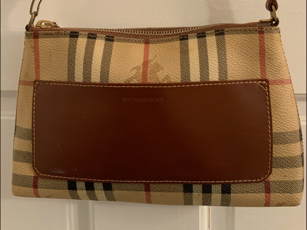 Burberry Vintage~Nova Check Haymarket Shoulder Bag ~Pochette