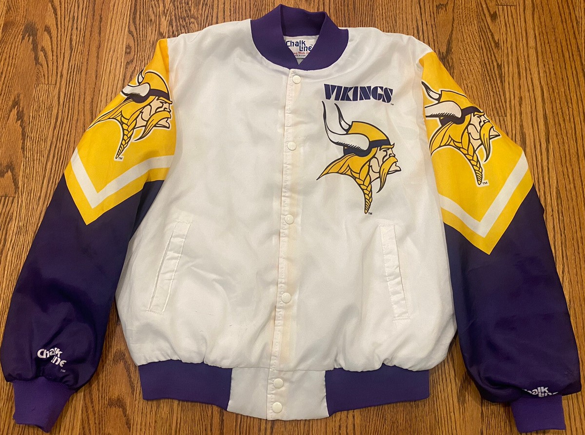 Minnesota Vikings Vintage Chalk Line Fanimation NFL Football Satin