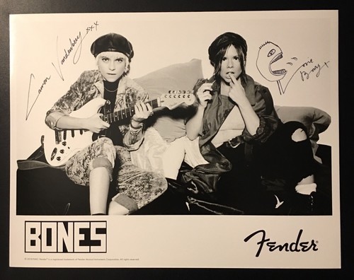 BONES UK Music Band Authentic HAND SIGNED Fender 8x10 Photo POSTER - Picture 2 of 14