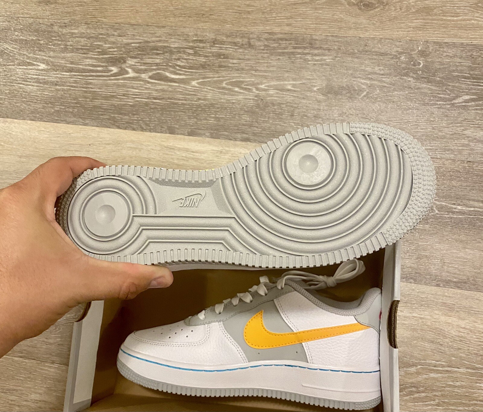 Nike Big Kids Air Force 1 Emb GS (DJ9993-100), White/Turquoise / 7