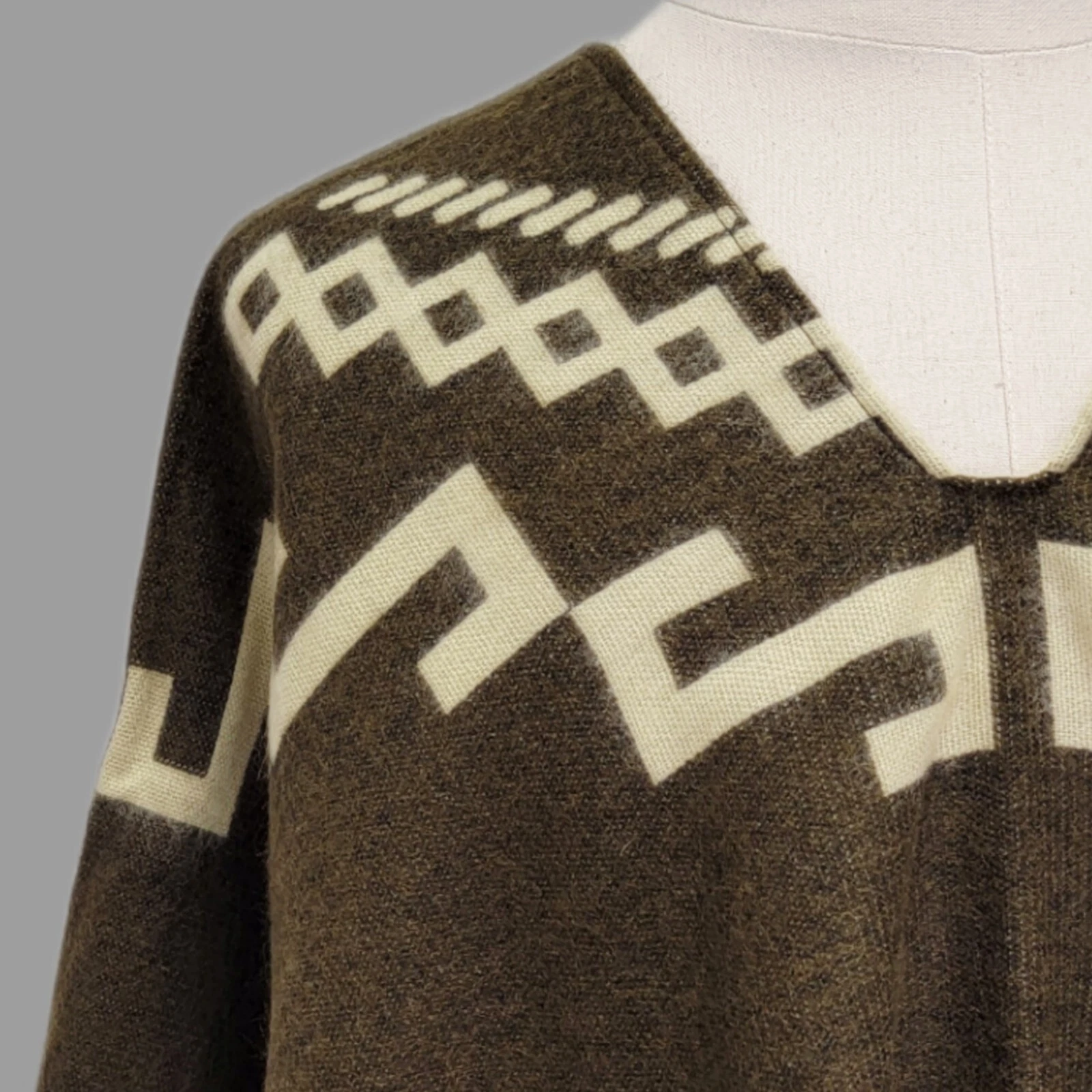 Clint Eastwood Poncho | replica | alpaca wool poncho | handmade wool man poncho image 2