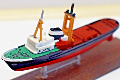 RARE VINTAGE DIECAST 1969 ATLANTIC SALVAGE TUG SHIP MODEL CASTCO 1:600 scale