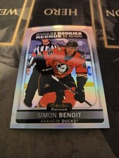 2021-22 O-Pee-Chee Platinum Rainbow Base Masquee Rookies Simon Benoit #235