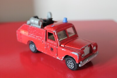 Dinky Toys N°282 - Land Rover Fire Appliance - Véhicule De Pompiers - Vintage