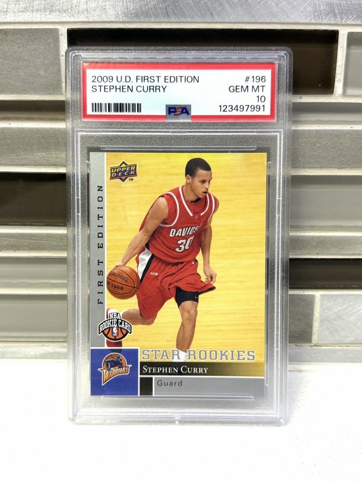 Rookie 2009 Stephen Curry UD First Edition PSA 10 Upper Deck #196 Steph RC NBA