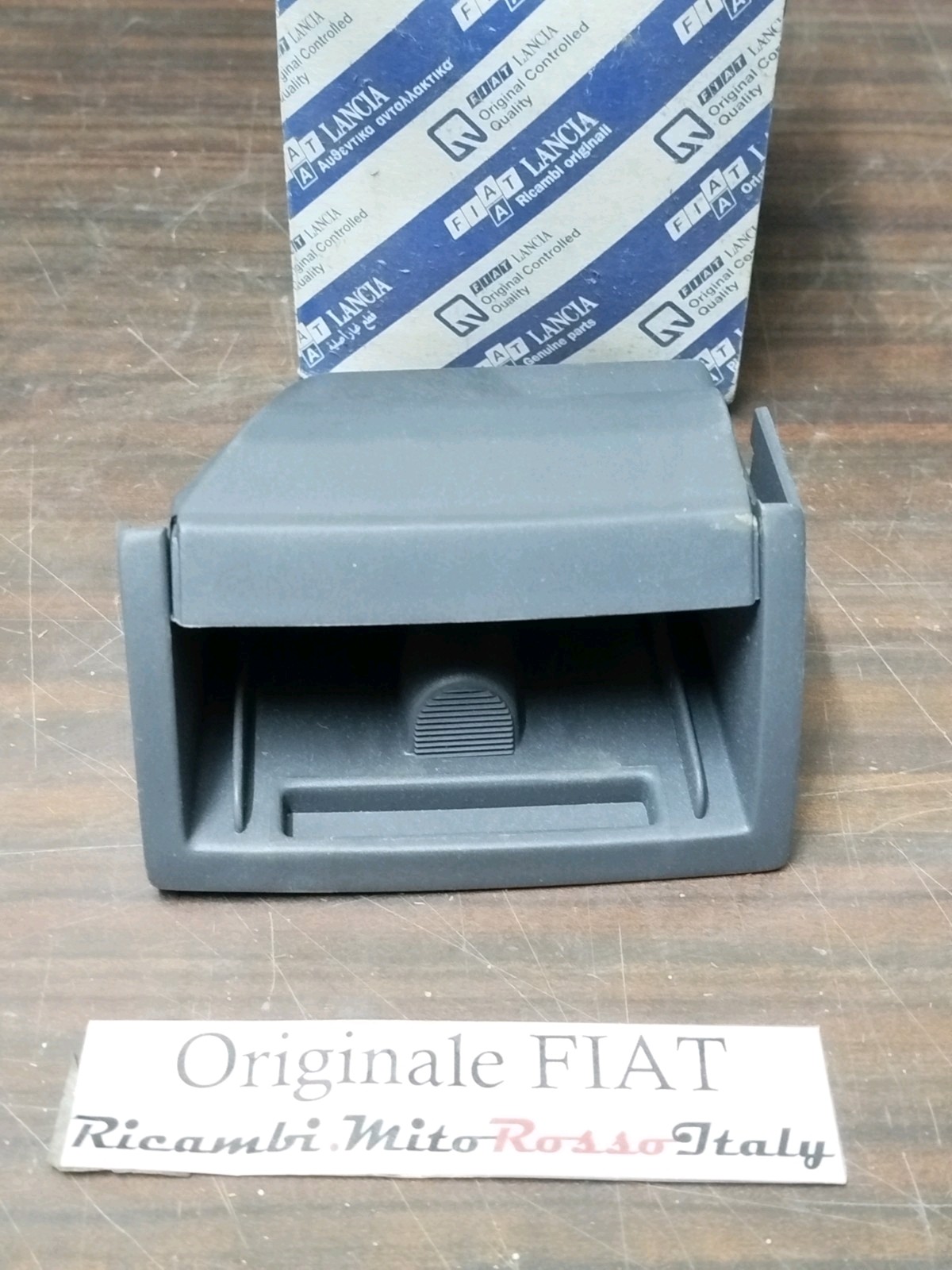 Foto 21 di 24