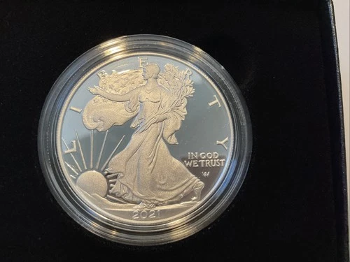2021 AMERICAN EAGLE ONE OUNCE UNCIRCULATED COIN 21EGN- UNITED STATES MINT