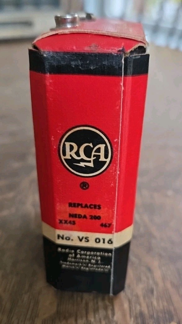 Vintage RCA No. VS 016 67.5 Volt "B" Tube Radio Battery For Display Only