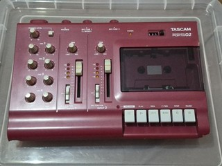 TASCAM PORTA 02 (Rara Versione Rossa) Registratore a Cassette 4 Tracce Giappone