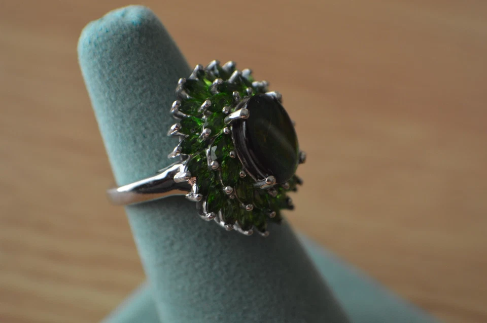 Anillo de cóctel canadiense ammolita/diopsido cromado platino sobre plata fina talla 6 Foto 4 de 4