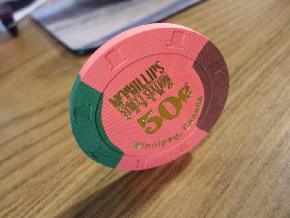 McPHILLIPS STREET STATION CASINO 50¢ hotel gaming poker chip Winnipeg