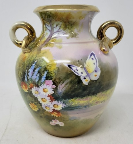 Nippon Morimura Hand Painted Pond Floral Butterfly Gold 6 1/2" Inch Vase 1911-21