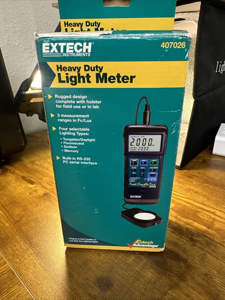 Extech 407026 Foot Candle Lux Heavy Duty Light Meter - Image 4 of 4